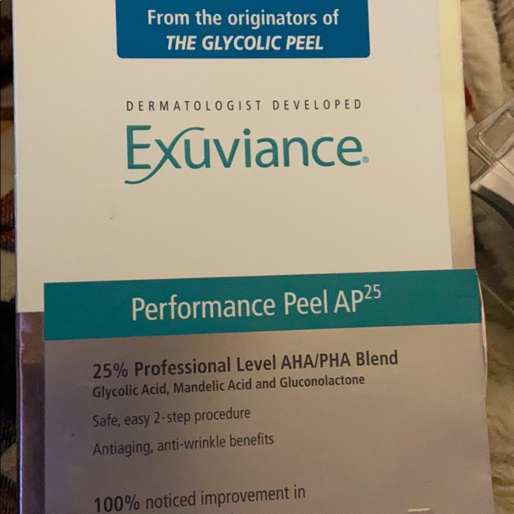 NIB Exuviance performance peel AP25